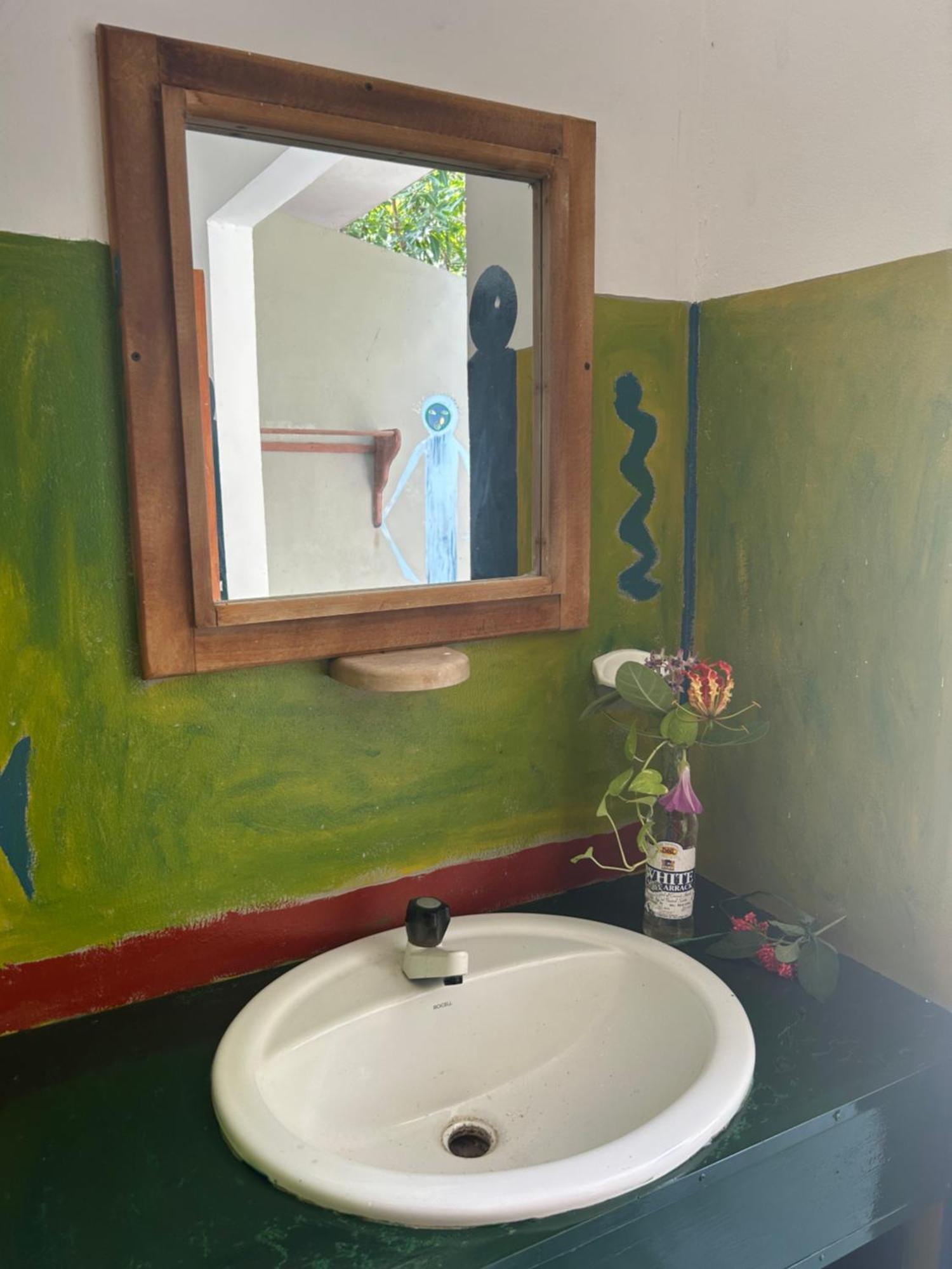 Starfish Beach Bungalow Arugam Kudah Eksteriør bilde